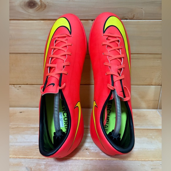 Nike Mercurial Men's Turf Soccer Cleats Shoes - 651646-690 - Mens size 12 - Picture 6 of 8